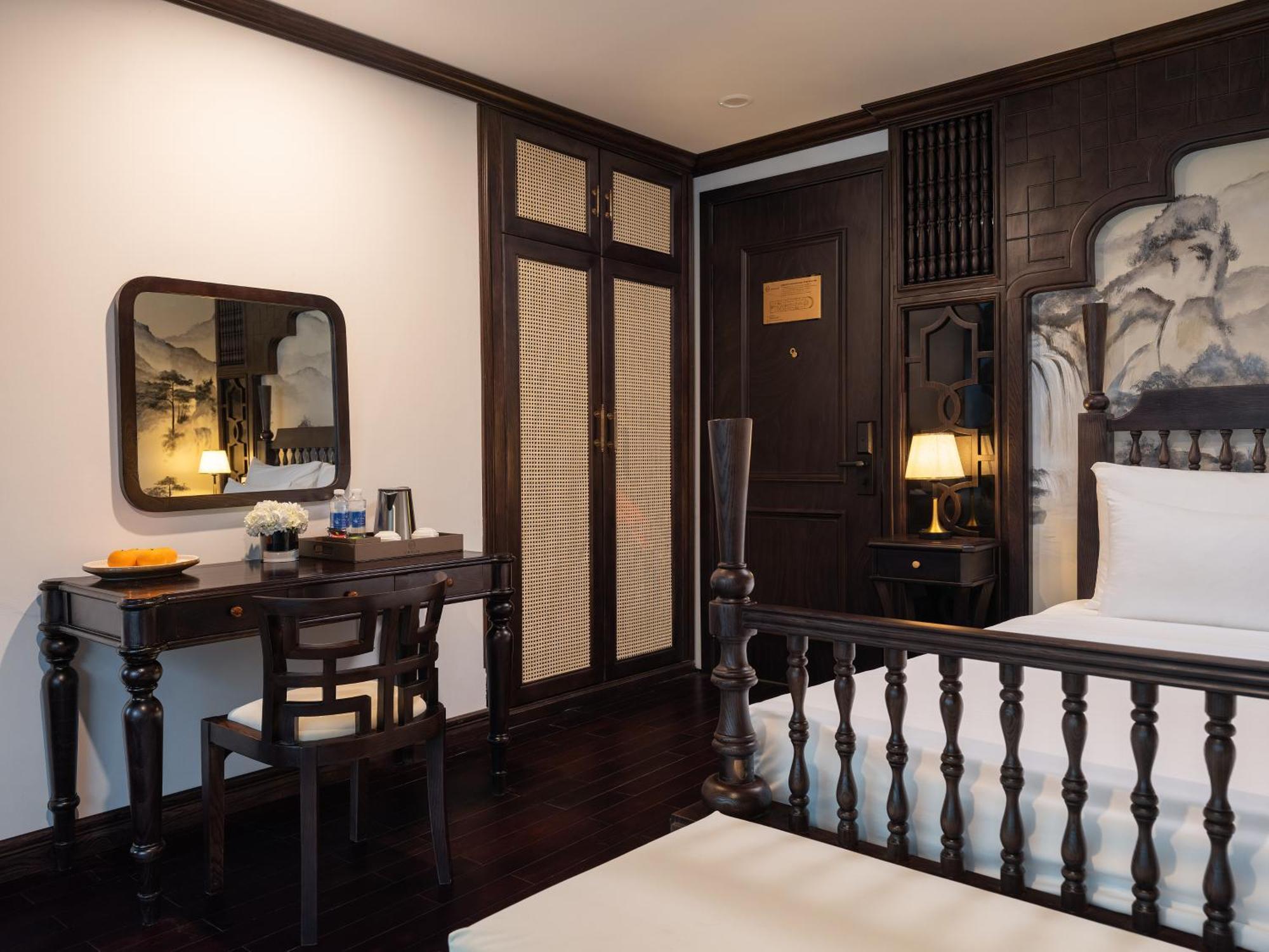 Hotel Era Premium Cruises Halong Ha Long Exterior foto