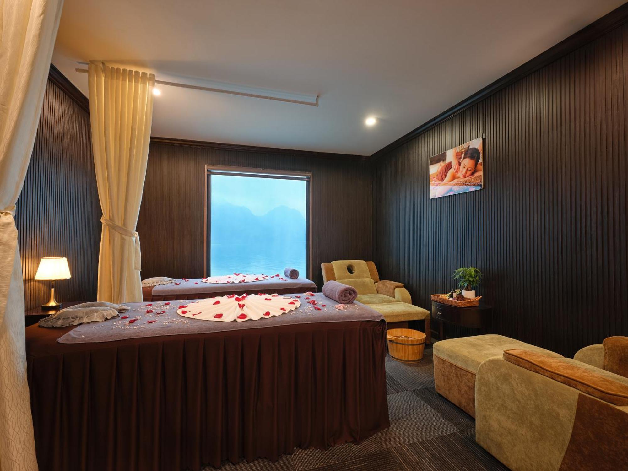 Hotel Era Premium Cruises Halong Ha Long Exterior foto