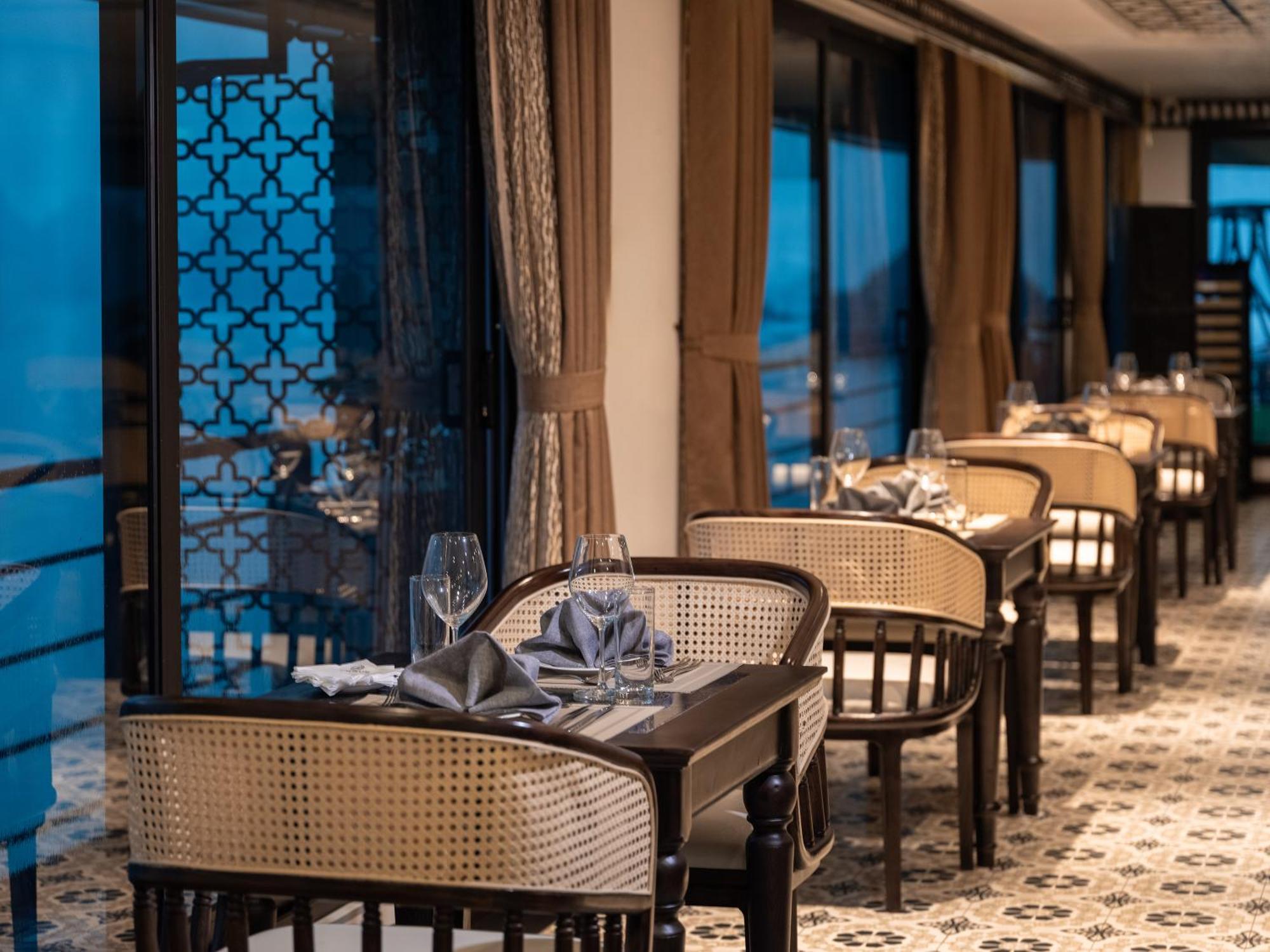 Hotel Era Premium Cruises Halong Ha Long Exterior foto