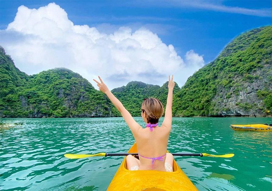 Hotel Era Premium Cruises Halong Ha Long Exterior foto